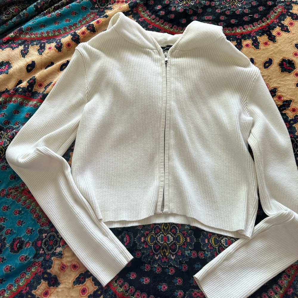 BRANDY MELVILLE cropped zip up